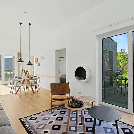 Wellenklang By Interhome Lembruch